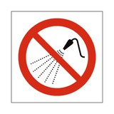 No Water Spray Symbol Label | Safety-Label.co.uk