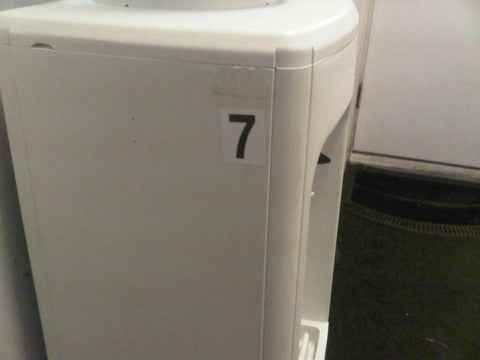 Number 7 Sticker Black